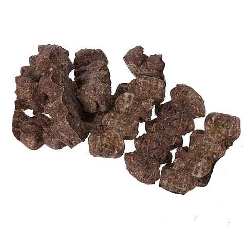 Mehrere dunkelbraune, gedrehte Pansensticks mit grober, fester Struktur und unregelmäßiger Oberfläche in länglicher, spiralförmiger Form.