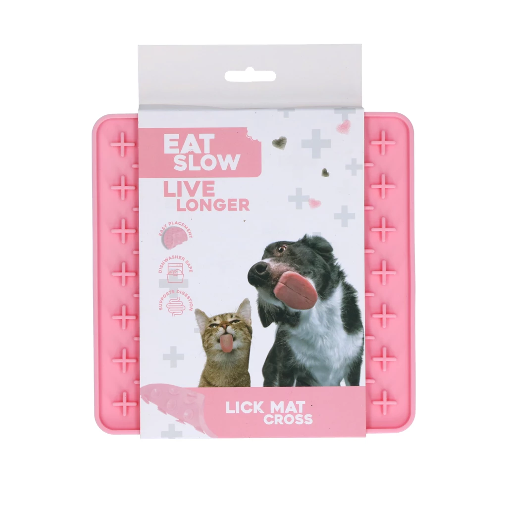 Rosa Schleckmatte ‚Eat Slow Live Longer‘ für Hunde und Katzen in Verpackung mit Tierbildern und Hinweisen auf Zahnpflege, Spülmaschineneignung und weniger Plastikmüll.