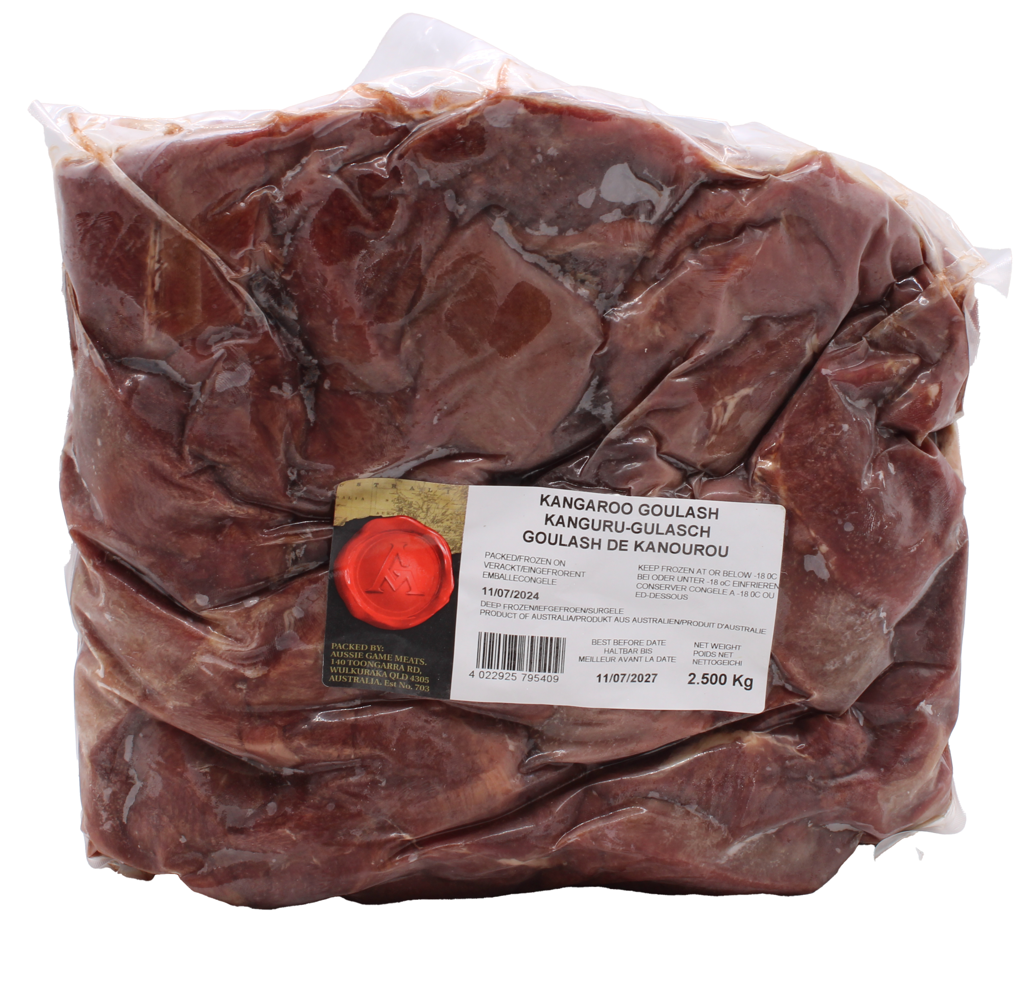 Ein vakuumverpackter Beutel mit tiefgekühltem Kängurufleisch in groben Stücken. Das Fleisch ist dunkelrot, ungleichmäßig geschnitten und durch die klare Kunststofffolie sichtbar, mit weißem Etikett auf der Vorderseite.