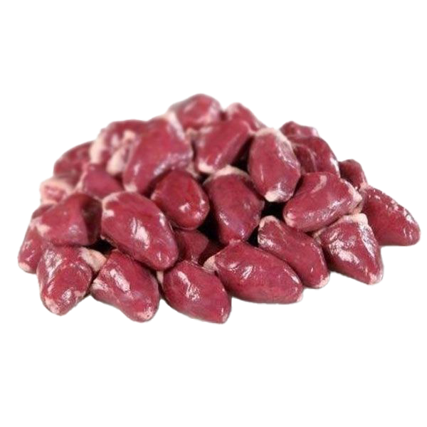 Ein Haufen ganzer, glänzender Hühnerherzen in dunklem Rot mit hellen Anschnitten. Die Oberfläche wirkt glatt und feucht, die Stücke sind oval und kompakt geformt.