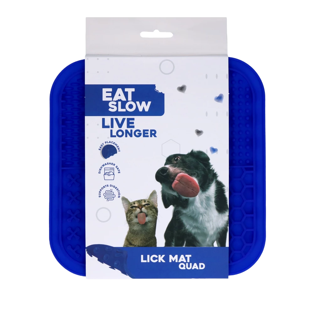 Blaue Schleckmatte ‚Eat Slow Live Longer – Lick Mat Quad‘ für Hunde und Katzen, in Verpackung mit Tierabbildungen und Hinweisen zu Zahnpflege, Anwendung und Verdauungsförderung.