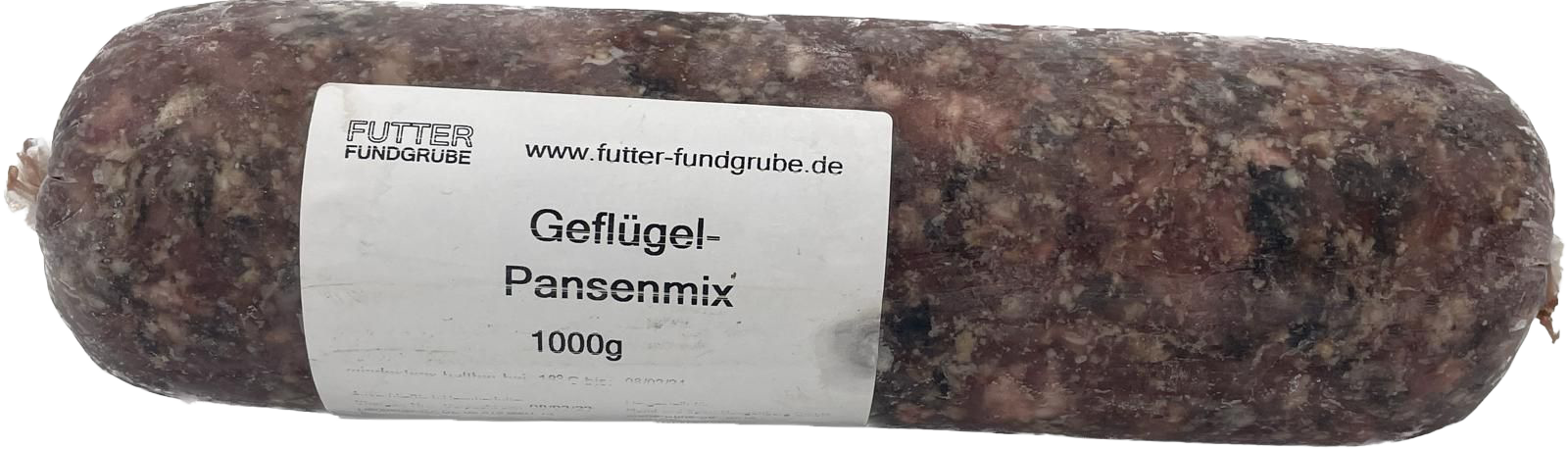 Eine Frostfleischrolle mit weißem Etikett und der Aufschrift „Geflügel-Pansenmix“. Verpackt in einem nicht essbaren Kunstdarm. Die Füllung ist grob gewolft und dunkel-marmoriert.