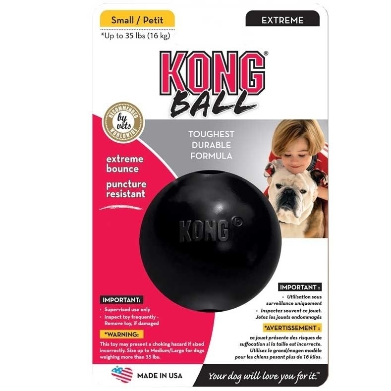 Verpackung mit schwarzem, robustem Hundespielball und Foto einer Person mit Hund