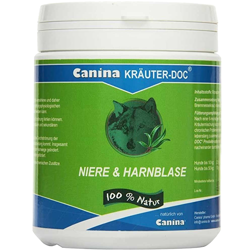 Weiße Dose mit grün-blauer Gestaltung. Aufschrift „Canina KRÄUTER-DOC NIERE & HARNBLASE – 100 % Natur“. Abbildung eines Wolfskopfs mit Kräutern.