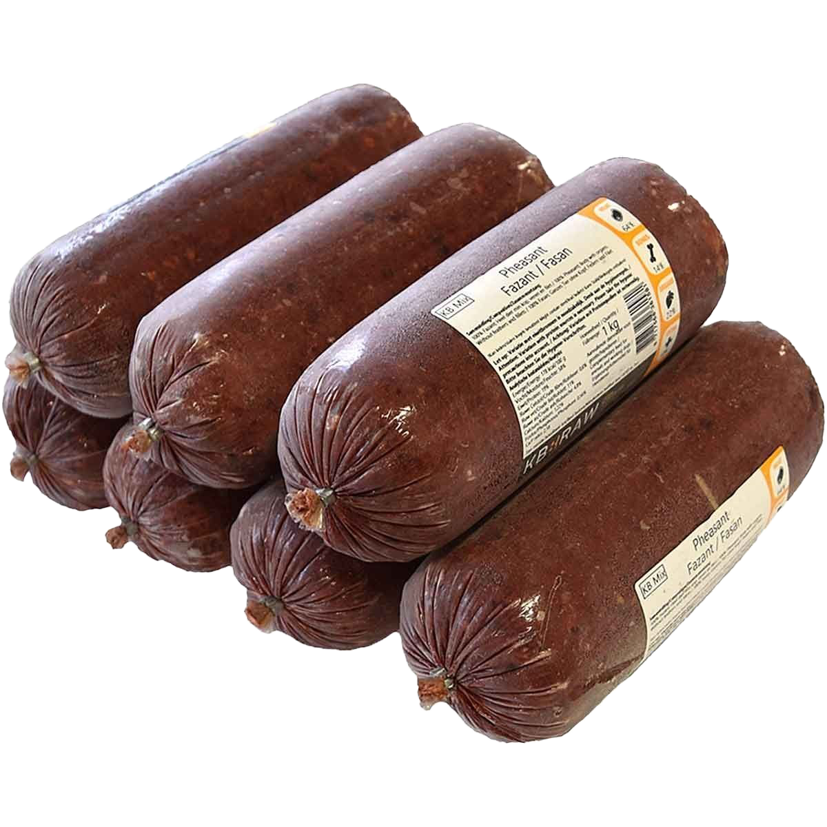 Eine Frostfleischrolle mit weißem Etikett und der Aufschrift „Pheasant / Fazant / Fasan“. Verpackt in einem nicht essbaren Kunstdarm. Die Füllung ist dunkelrotbraun und fein gewolft.