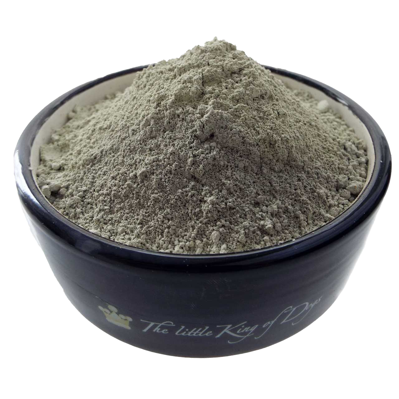 Ein schwarzer Keramiknapf, gefüllt mit einem kegelförmig aufgeschütteten, hellgrauen Pulver mit feiner, leicht unregelmäßiger Struktur und mattem Erscheinungsbild.