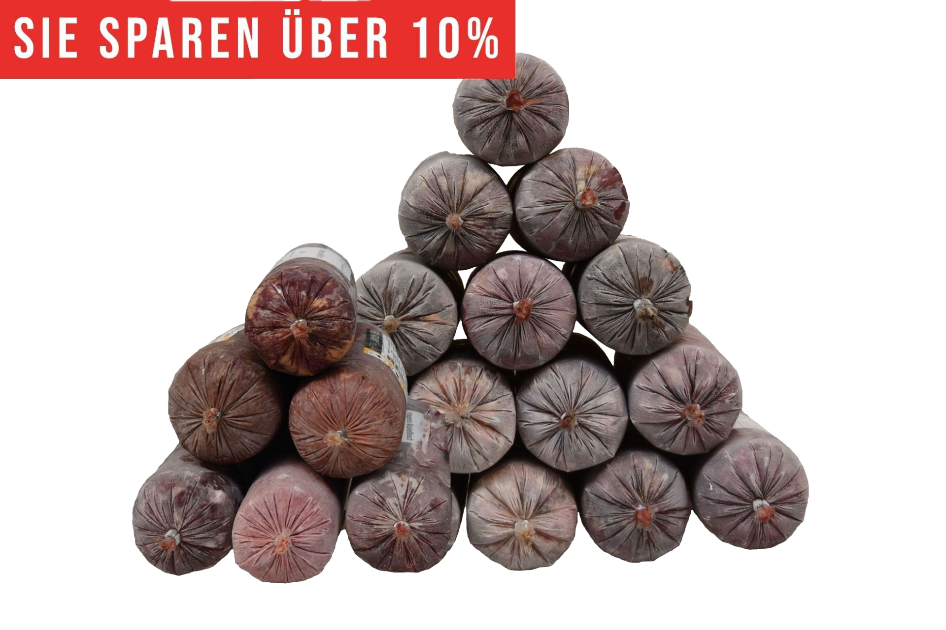 Eine Frostfleischpyramide aus runden Rollen in nicht essbarem Kunstdarm. Die Füllung ist gefroren und zeigt außen grau-braune bis rötliche Verfärbungen mit Frostschleier.