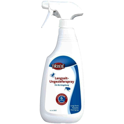 Sprühflasche mit weißem Sprühkopf, Etikett in Blau und Weiß mit roten Akzenten. Das Design ist funktional, die Oberfläche glatt.