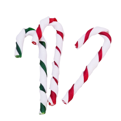 Mehrere gedrehte Hundekekse in Zuckerstangenform mit glatter Oberfläche, überwiegend weiß, spiralförmig eingefärbt in Rot sowie Grün, einzeln freigestellt dargestellt.