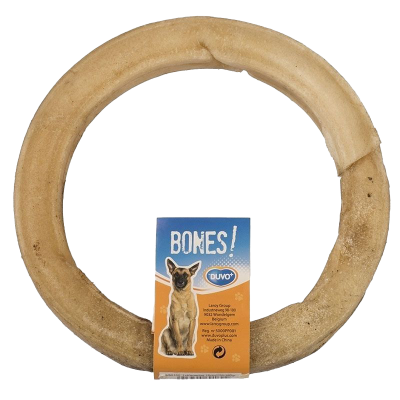 Runder Hundeknochen in hellem Beige mit glatter, leicht glänzender Oberfläche und kompakter, geschlossener Form.