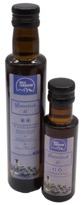 Zwei braune Glasflaschen mit schwarzem Schraubverschluss und blauen Etiketten mit der Aufschrift „Borretschöl“. Die Flaschen stehen nebeneinander auf weißem Hintergrund.